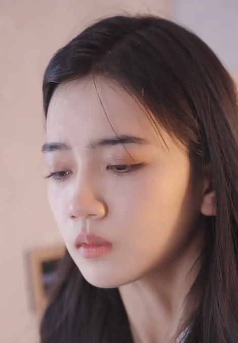 短剧《我是大佬的坚强白月光（92集全）》免费观看