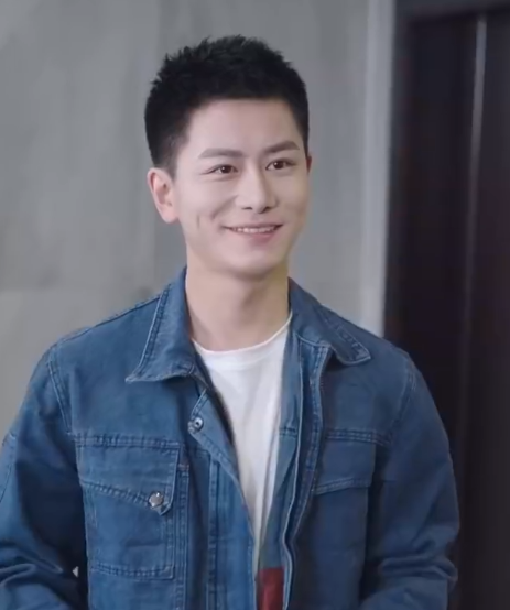 短剧《都市之神医下山（98集全）》免费观看